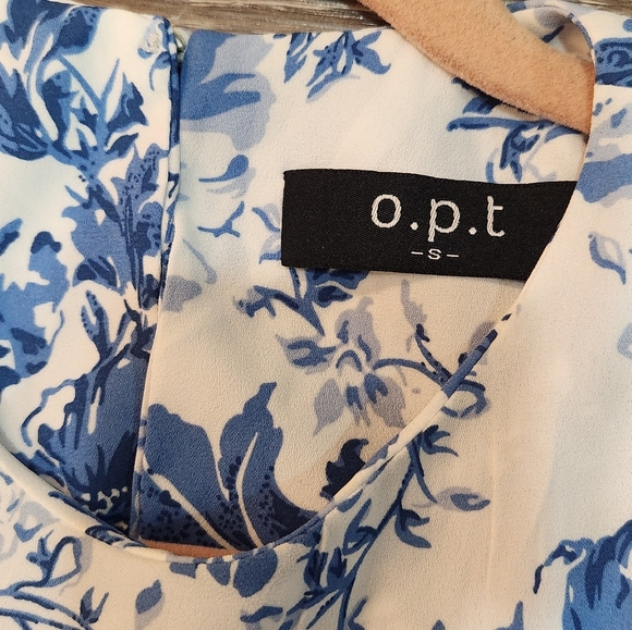 O.P.T Elegant Blue Floral Maxi Dress Size Small - Picture 5 of 8